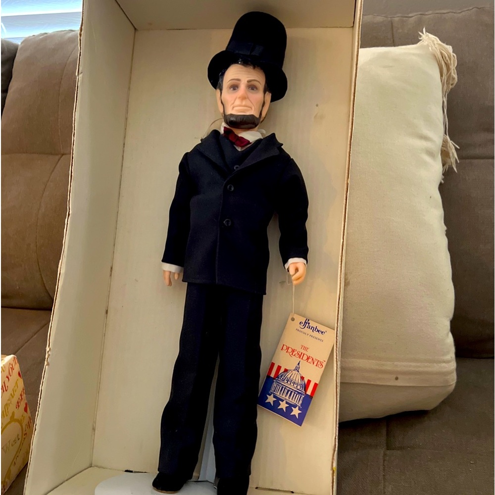 Abraham Lincoln doll